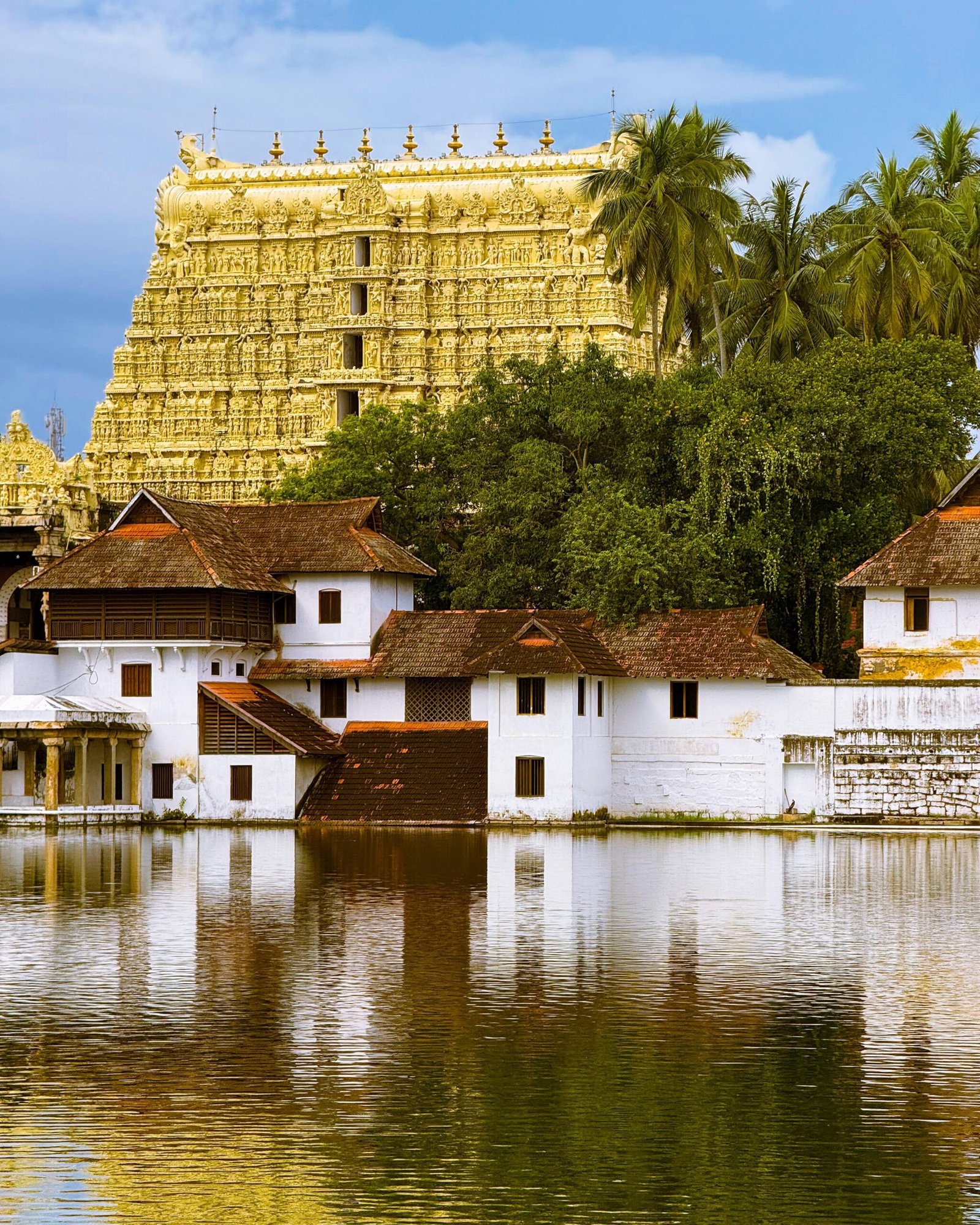 Top 5 Richest Temples in India Telugu Richest Temples in India & Kerala